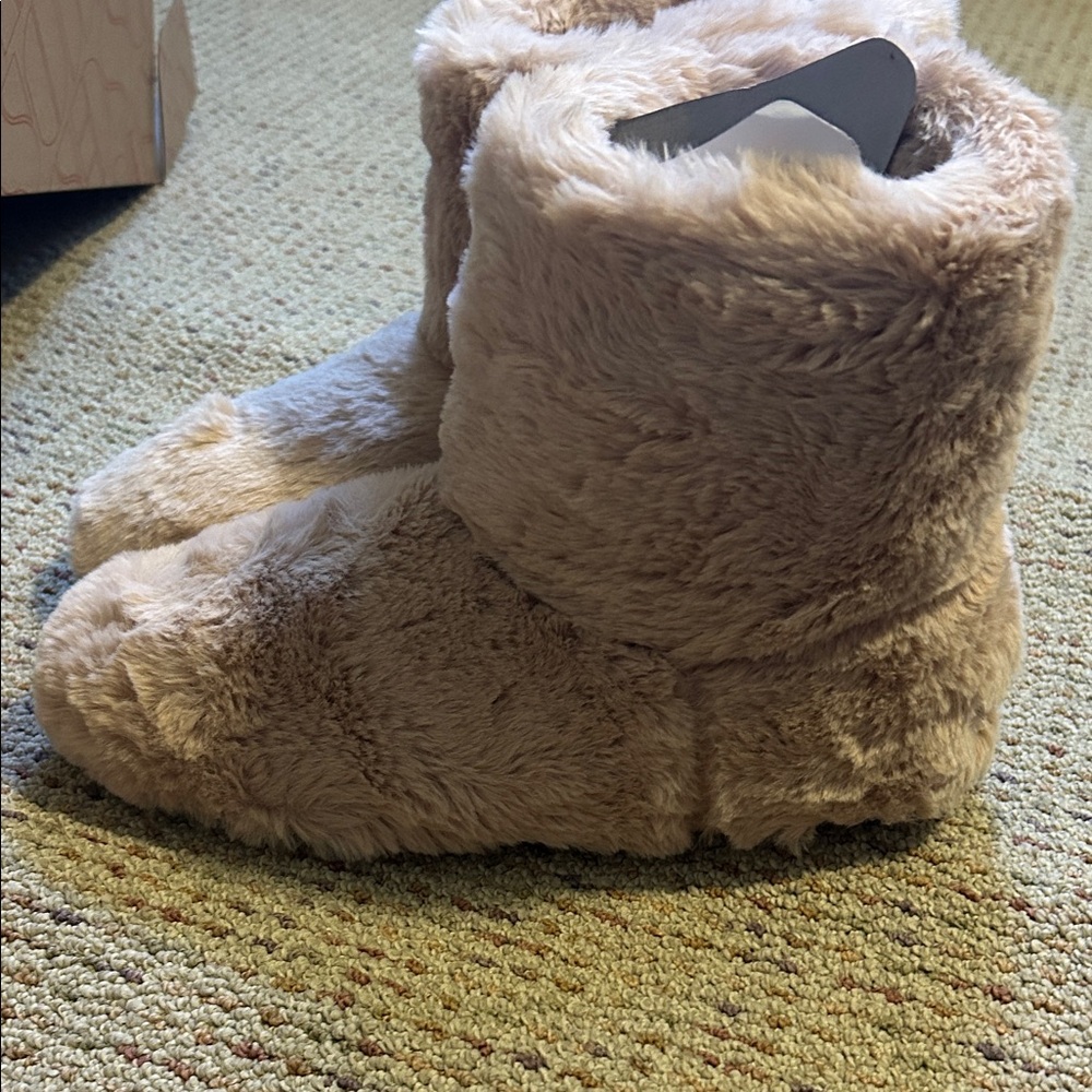 Freedom Moses KUSH COLLECTION  Sativa Cozy Tan Winter Boots for Women - Picture 9 of 16